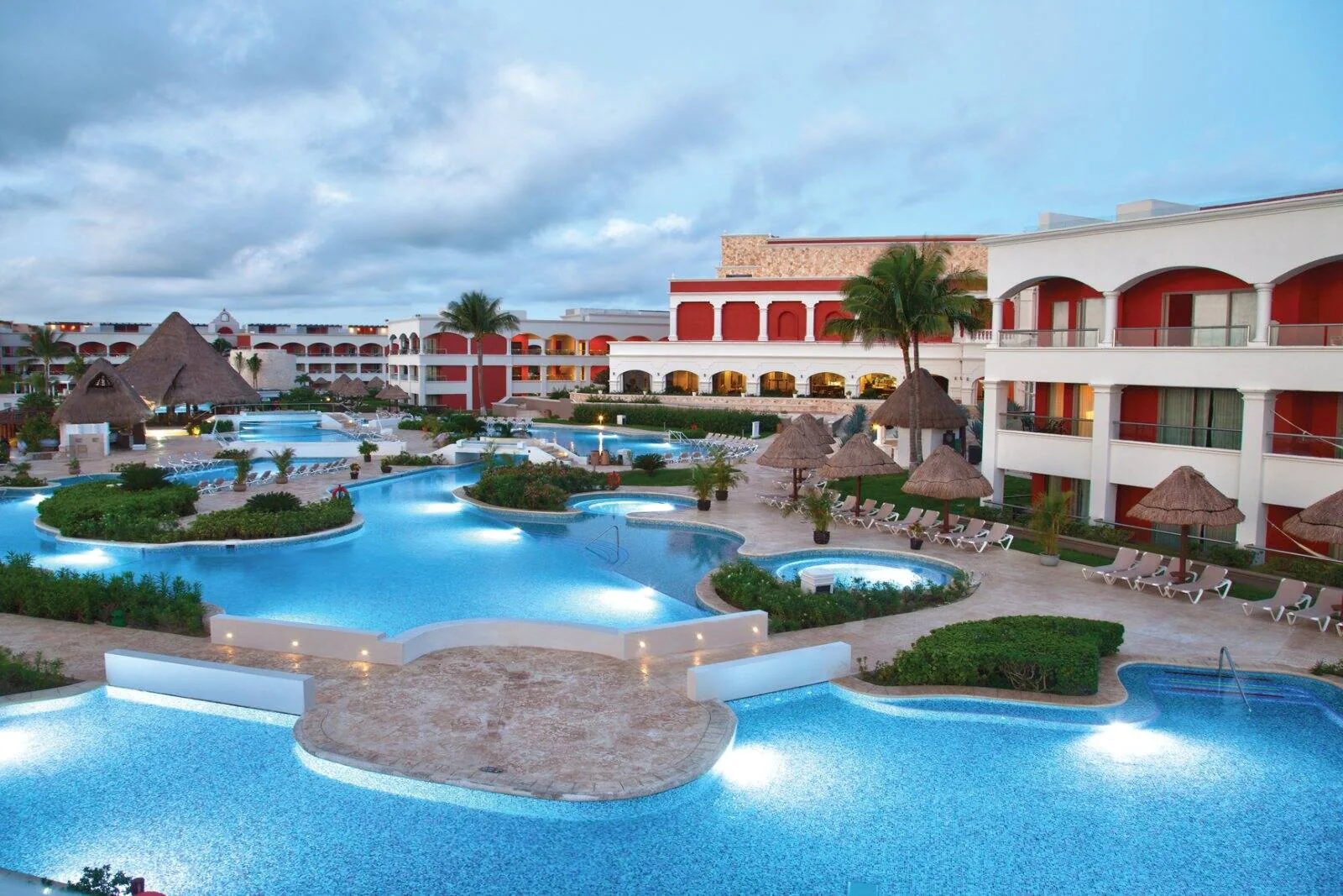 Hard Rock Hotel Riviera Maya 11